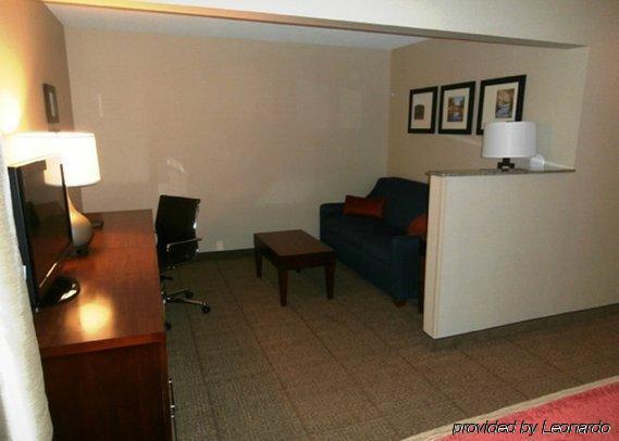 Quality & - Columbia Hotel 2*