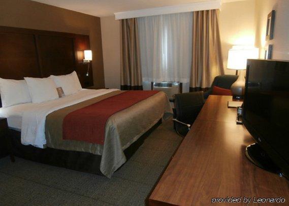Quality & - Columbia Hotel Boonville