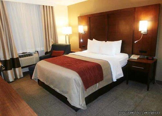 Quality & - Columbia Hotel